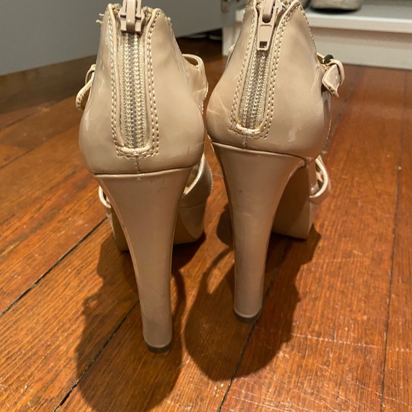 Steve Madden platform heel - Picture 4 of 5